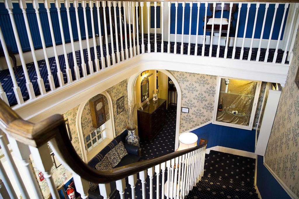 בברלי Lairgate Hotel מראה חיצוני תמונה