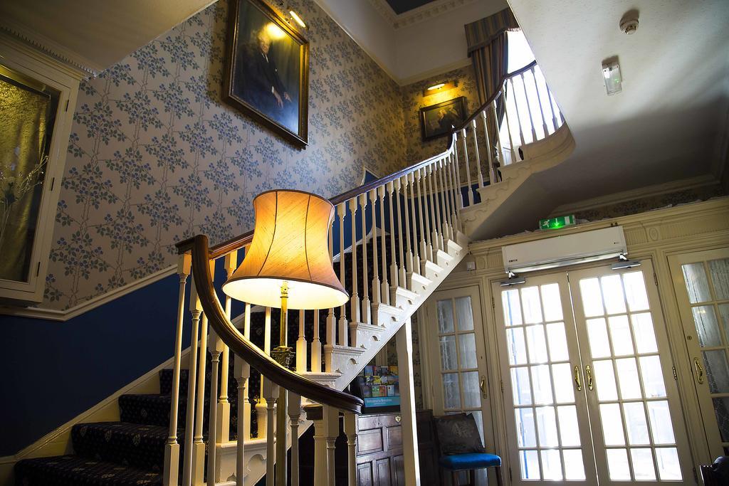 בברלי Lairgate Hotel מראה חיצוני תמונה