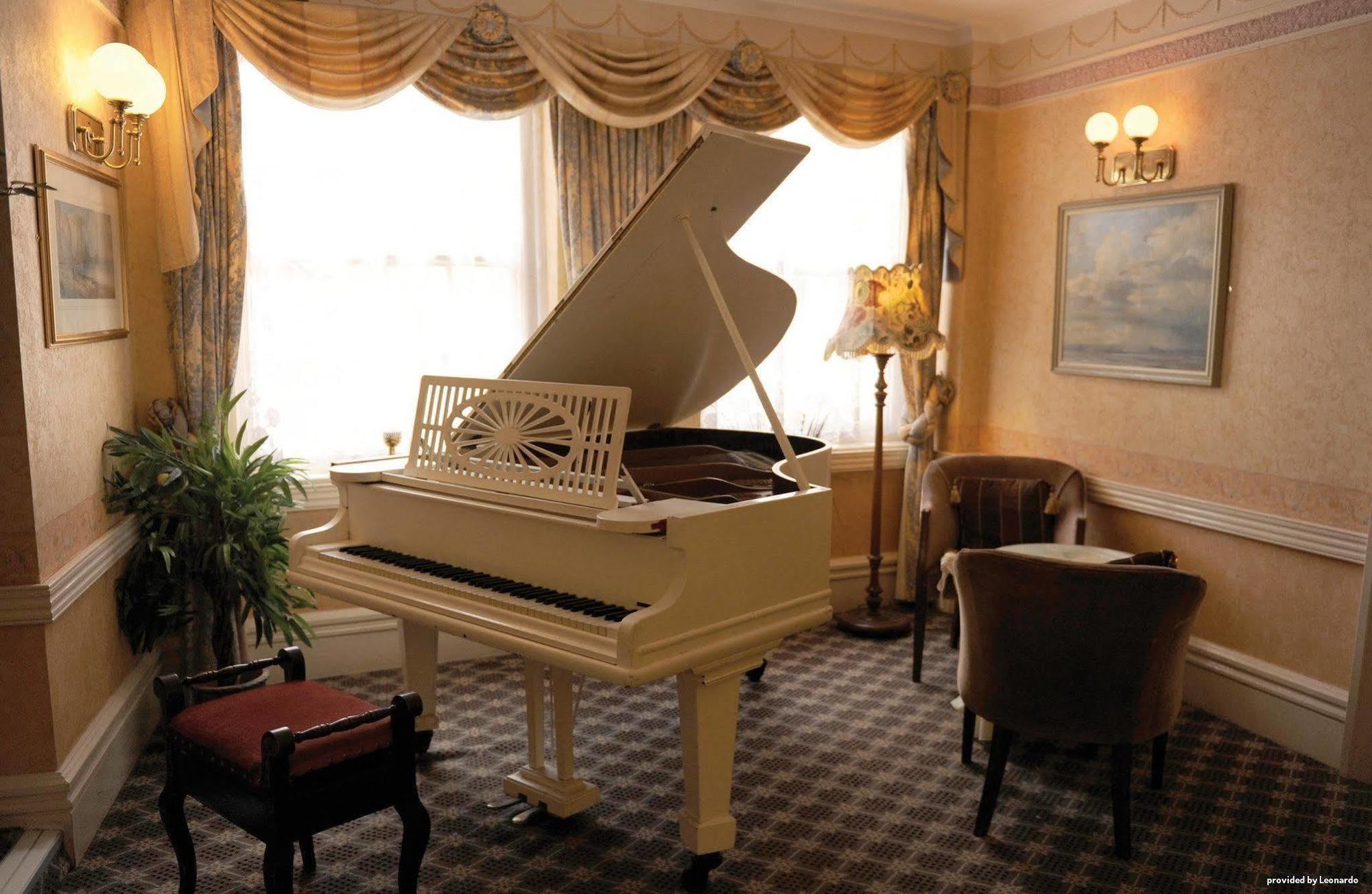בברלי Lairgate Hotel מראה חיצוני תמונה